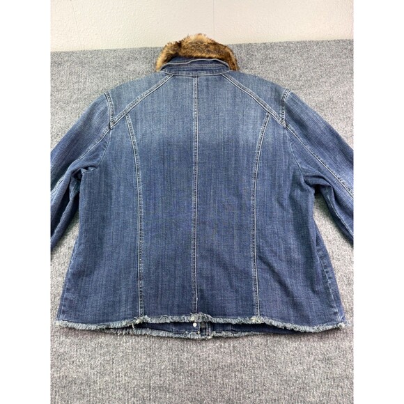 Chico's Removable Fur Collar Denim Jacket Women's Size 4 20/22 Raw Hem Lined - Picture 6 of 16